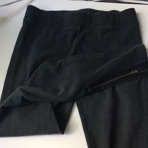 American eagle grey zipper leggings